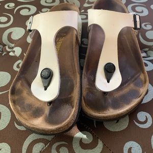 Birkenstock Gizah size 8